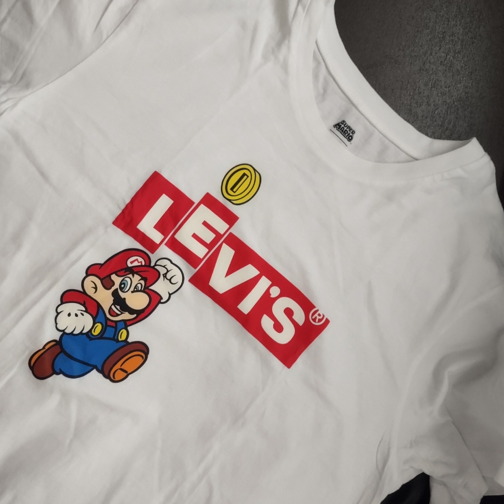 Levi's x Super Mario T-Shirt